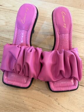 Like new circus ny by Sam Edelman size 6.5